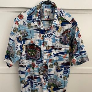 Dodgers Reyn Spooner. Size XL.